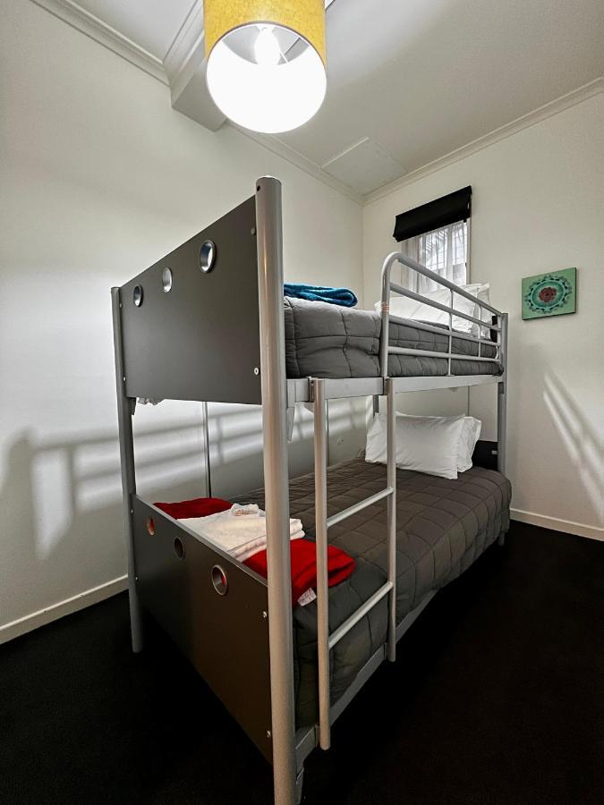 Law Courts Hotel Dunedin Eksteriør billede